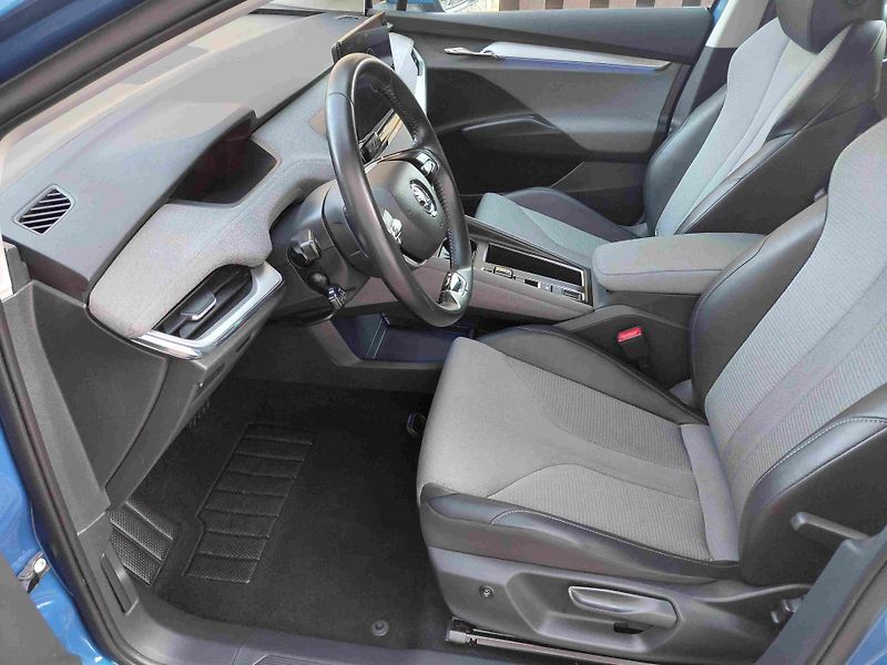 Škoda Enyaq (2023) iV 80  19ALU LED ACC  SOH-97%  - fotka 12 z 20