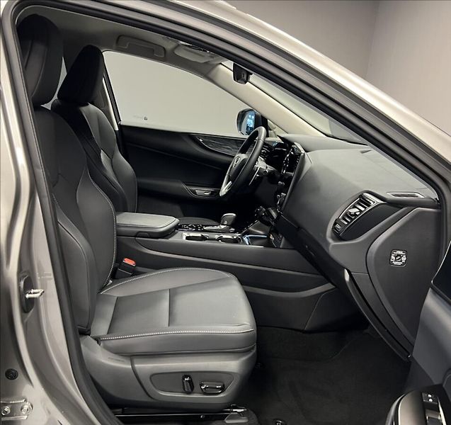 Lexus NX 450h plus 450H+ 2,5 PHEV EXECUTIVE TOP - fotka 7 z 17