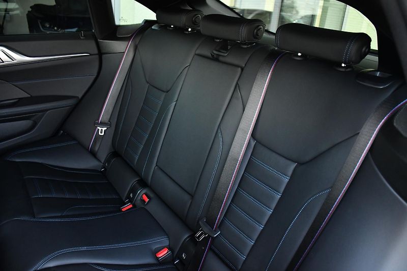 BMW Řada 4 420d FL XD MSPORT K360°1.M ČR - fotka 20 z 41