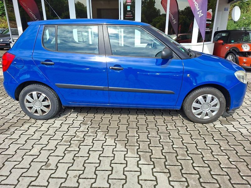 Škoda Fabia (2009) 1.2i 51kW -1.MAJITEL-KLIMA - fotka 9 z 23