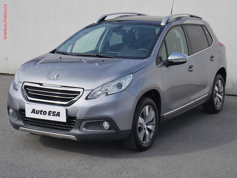 Peugeot 2008 (2015) 1.2PT, Allure - fotka 3 z 15