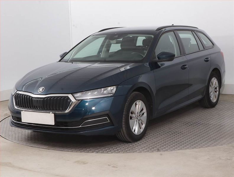 Škoda Octavia (2024) Ambition 2.0 TDI, Automat - fotka 2 z 16
