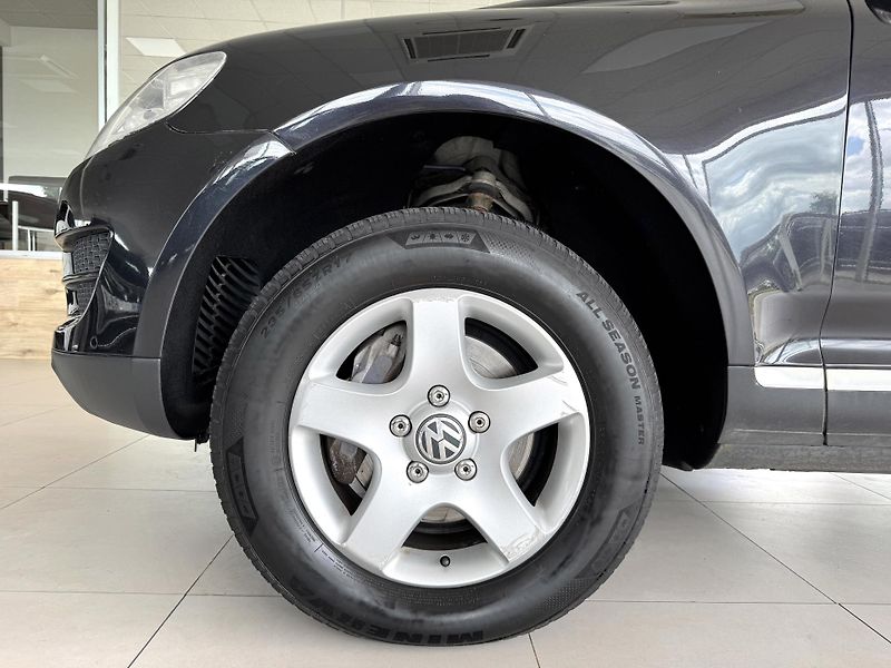 Volkswagen Touareg - fotka 37 z 37