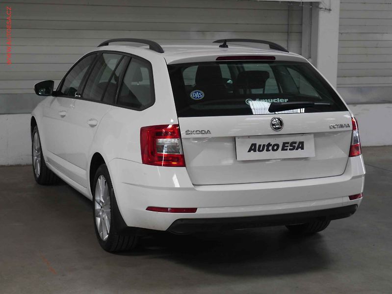 Škoda Octavia (2019) 2.0 TDi, 1.maj,ČR, Style - fotka 4 z 22