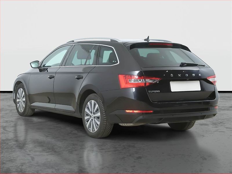 Škoda Superb (2021) Style 1.5 TSI, ČR,1.maj, Kůže - fotka 4 z 6