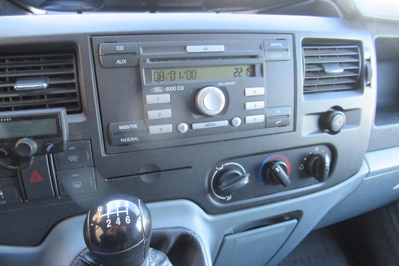 Ford Transit 260S 2.2 TDCi KLIMA NOVÁ STK - fotka 14 z 14