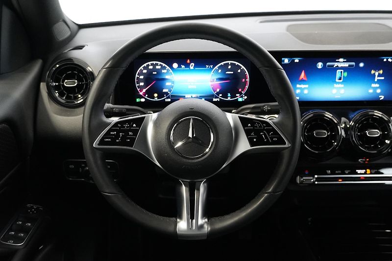 Mercedes-Benz GLB 200D,4M,1.MAJ,ČR,DPH - fotka 20 z 29