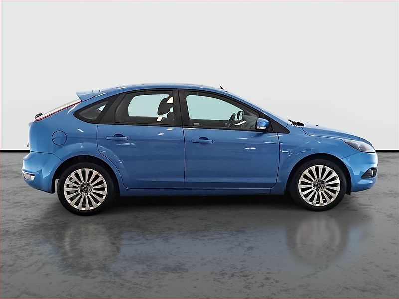 Ford Focus (2009) 1.6 i, jezdí výborně - fotka 6 z 15