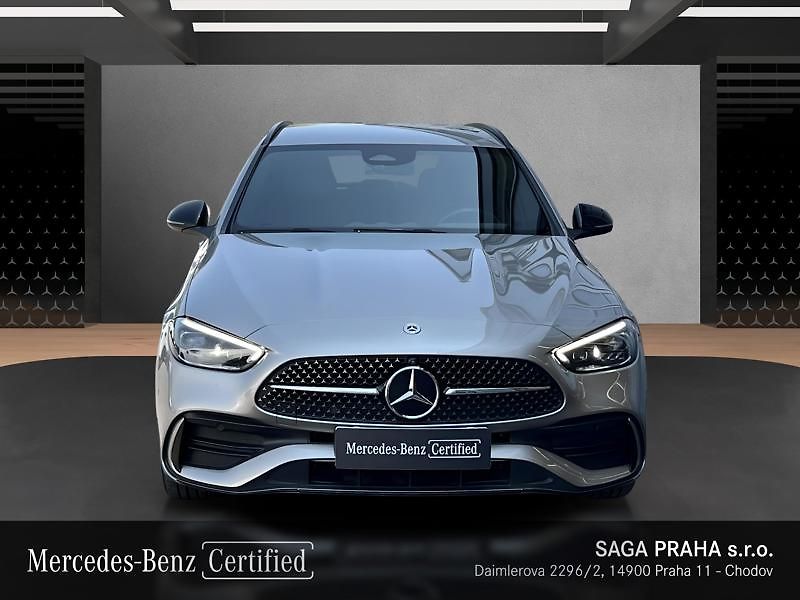 Mercedes-Benz Třídy C 300 de 4MATIC kombi EQ AMG Nig - fotka 2 z 18