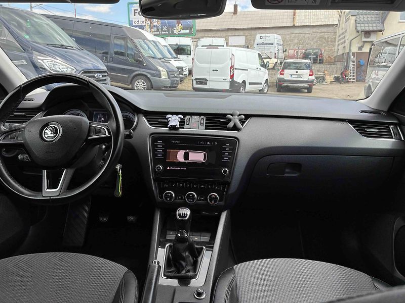 Škoda Octavia (2018) - fotka 12 z 14
