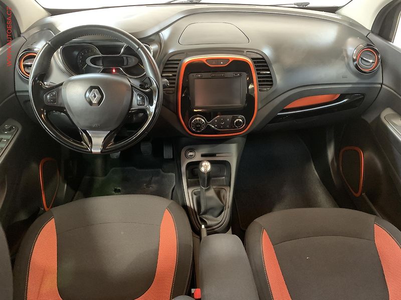 Renault Captur (2013) 0.9 TCe, Navi, park.čidla - fotka 8 z 18