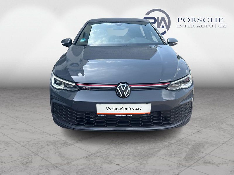 Volkswagen Golf GTI 2.0 TSI 180kW DSG - fotka 4 z 24
