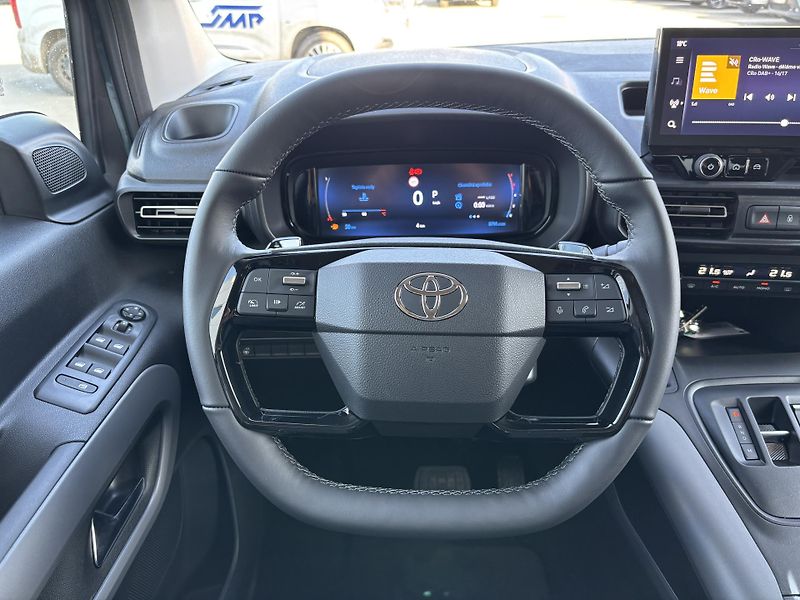 Toyota ProAce City Verso (2026) LONG FAMILY 7S 1,5D AT - fotka 5 z 13