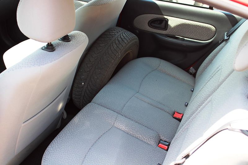Renault Clio (2006) 1.2i KOUPENO ČR, 2x SADA KOL - fotka 10 z 16