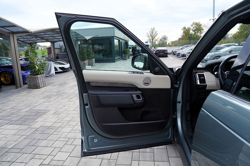 Land Rover Discovery 3.0 TD6/HSE/260PS/ČR - fotka 20 z 54