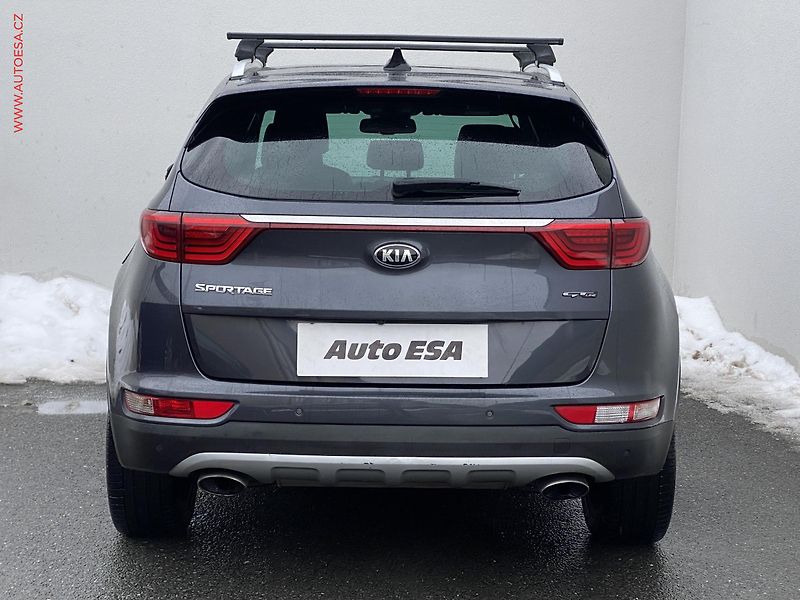 Kia Sportage (2016) 2.0 CRDi AWD, GT Line, AT - fotka 5 z 20