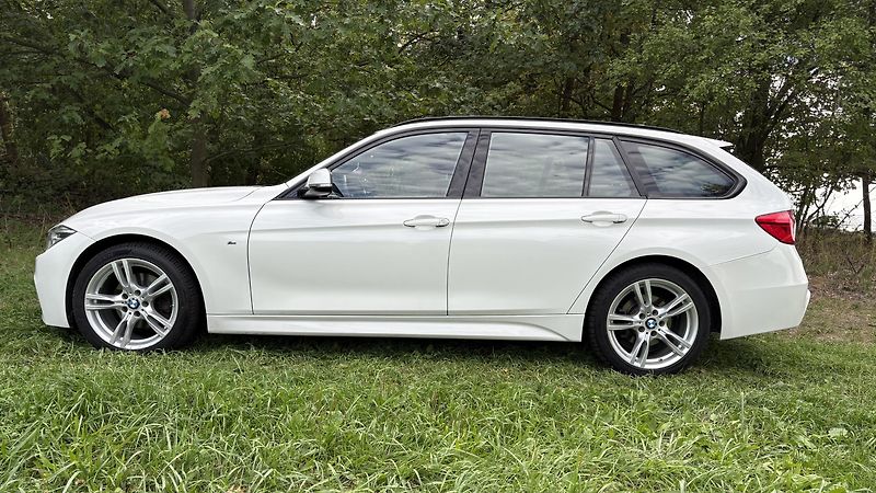 BMW Řada 3 (2018) - fotka 4 z 22