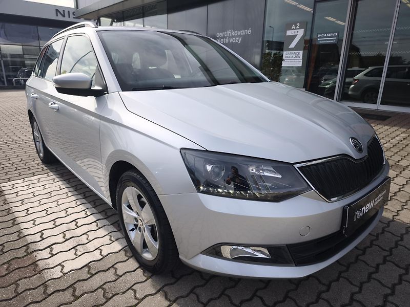 Škoda Fabia 2018 ČR 1.0 TSI 70kW Style - fotka 2 z 34