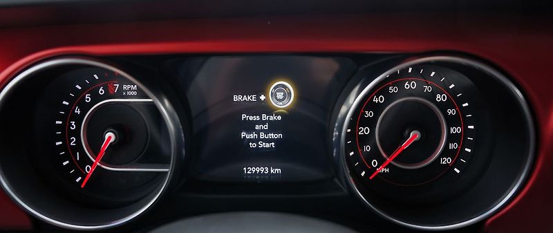 Jeep Wrangler 3.6i V6/Rubicon/4x4/AT - fotka 39 z 53