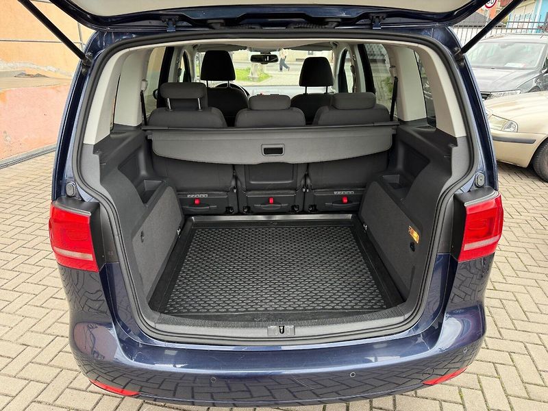Volkswagen Touran (2013) 2.0 TDI CR - Pravidelný servis - fotka 9 z 14