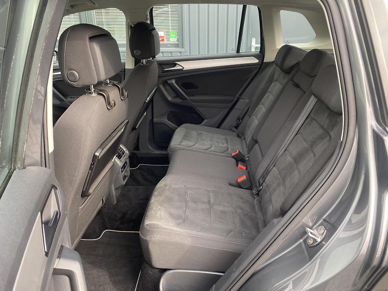 Volkswagen Tiguan 1.4 TSI 92kW - 1xMAJ.-ALU-PDC - fotka 29 z 41