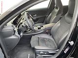 Mercedes-Benz Třídy A (2022) 1.3i A250e, AT, LED, panor, - náhled 9