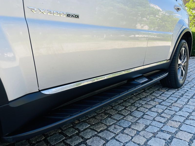 SsangYong Rexton 2.0TD 4x4 AUT KAM 7MÍST TAŽNÉ - fotka 45 z 48