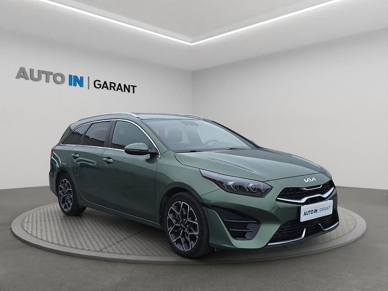 Kia Ceed (2023) GT Line 1.5 T-GDi 118kW A/T, 1 - fotka 8 z 28