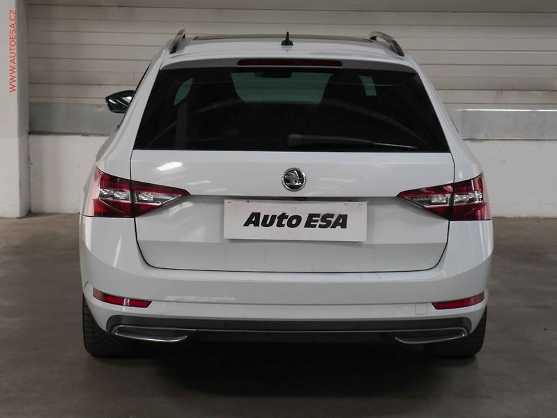 Škoda Superb (2017) 2.0TDi 4x4, Ambition, DSG - fotka 5 z 23