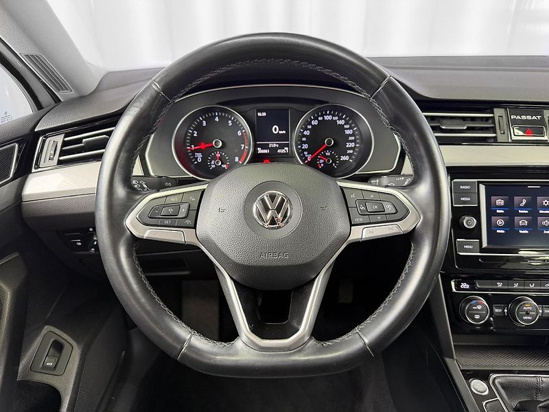 Volkswagen Passat 1.5 TSI EVO BMT BUSINESS, LED, - fotka 13 z 26