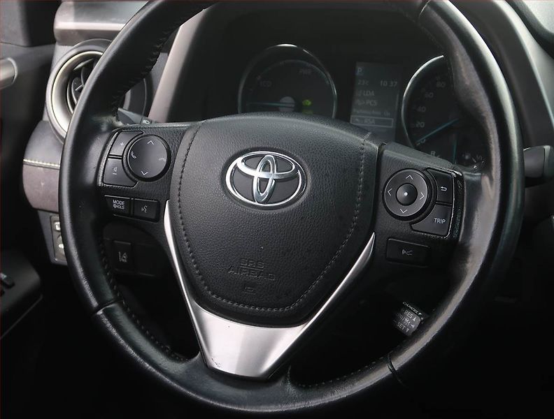 Toyota RAV4 (2017) Selection 2.5 Hybrid, Hybrid - fotka 20 z 20