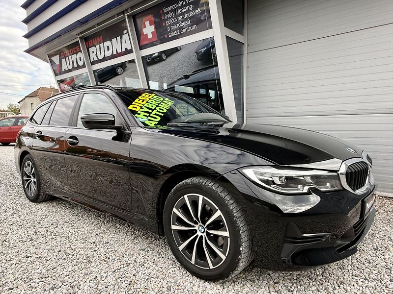BMW Řada 3 318d Steptronic REZERVACE - fotka 10 z 47