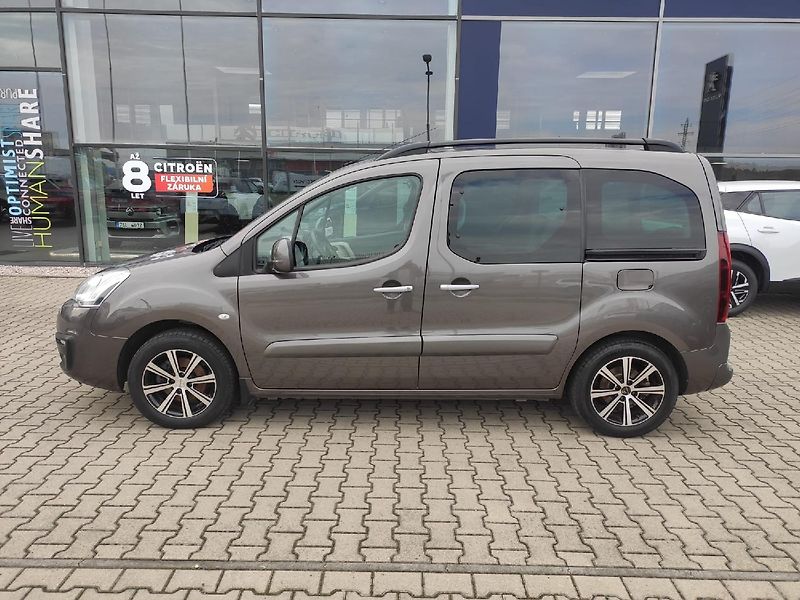 Citroën Berlingo (2016) MULTISPACE 1.6i 120k MAN5 TZ - fotka 12 z 27