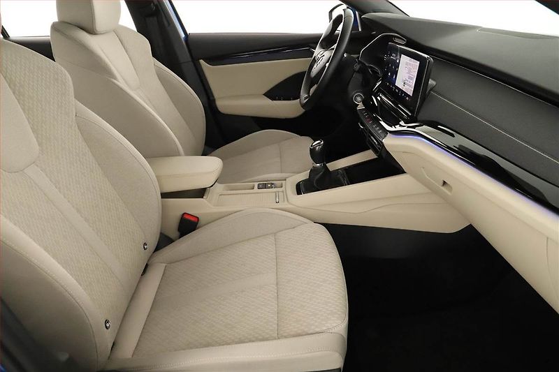 Škoda Octavia (2021) Style 1.5 TSI, Navi, Tempomat - fotka 7 z 13