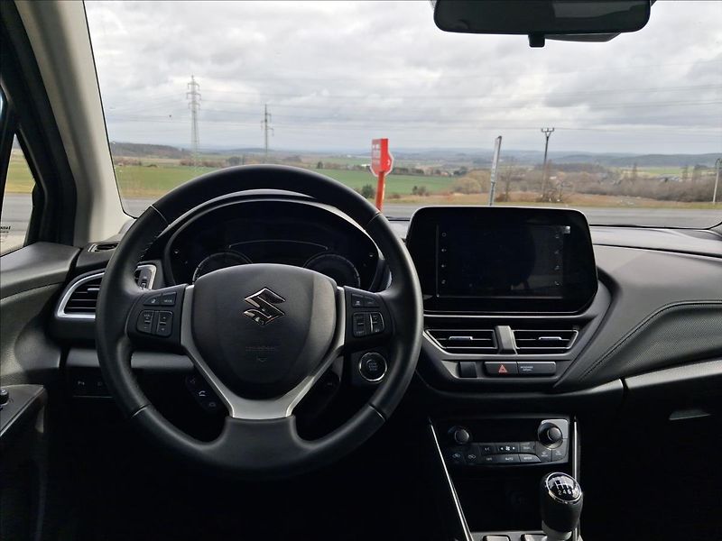 Suzuki SX4 1,4 MHEV Premium - fotka 5 z 19