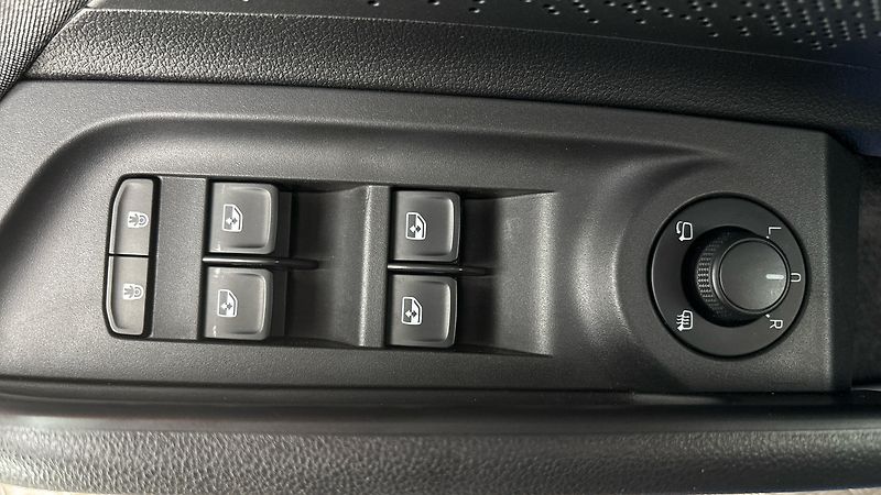 Škoda Enyaq 82 kWh AUT 80 Clever - fotka 22 z 33