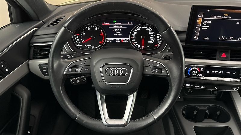 Audi A4 2.0 40TDI S Tronic Quattro - fotka 9 z 29
