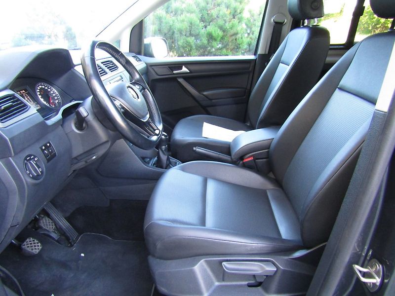 Volkswagen Caddy (2016) MAXI 7 MÍST 2.0 TDI 75kW - fotka 19 z 45