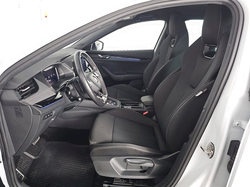 Škoda Octavia (2023) 2.0TDi 4x4 DSG SPORTLINE - fotka 6 z 28