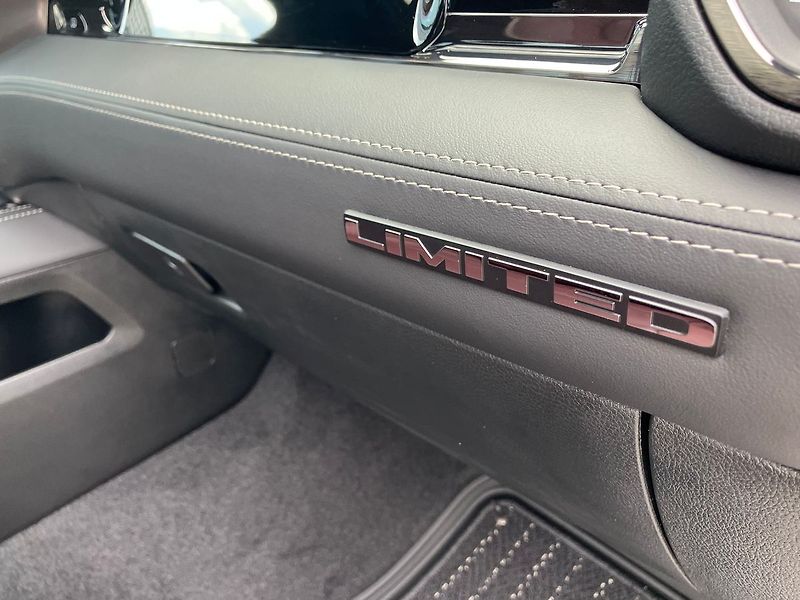 Dodge RAM (2025) 3.0 I6 548k LIMITED NIGHT-RED - fotka 33 z 48