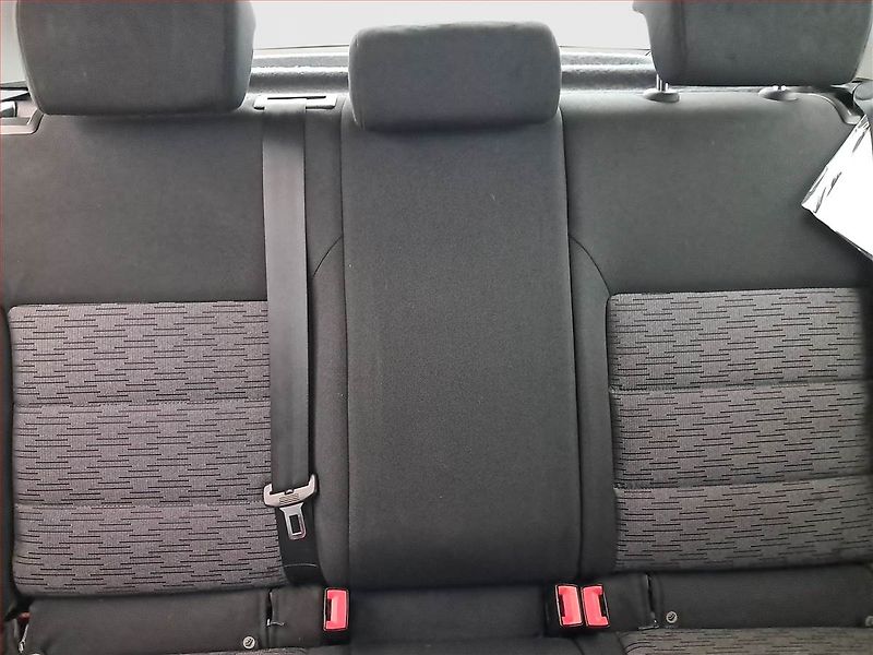 Škoda Octavia (2012) Ambition 1.6 TDI, ČR,1.maj - fotka 10 z 17