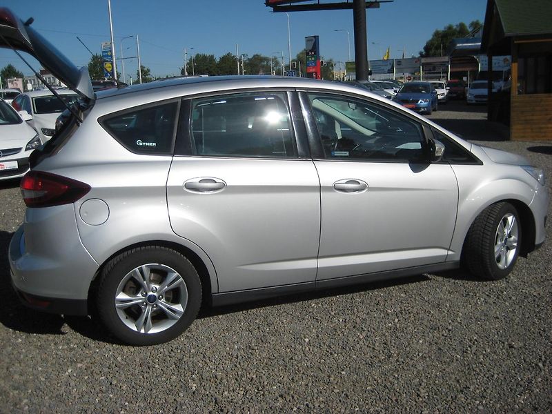 Ford C-MAX 1.5 Ecob 110kW 1.maj-DPH-ČR!!! - fotka 4 z 30