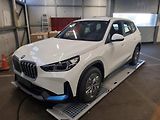 BMW iX1 xDrive30 - náhled 1