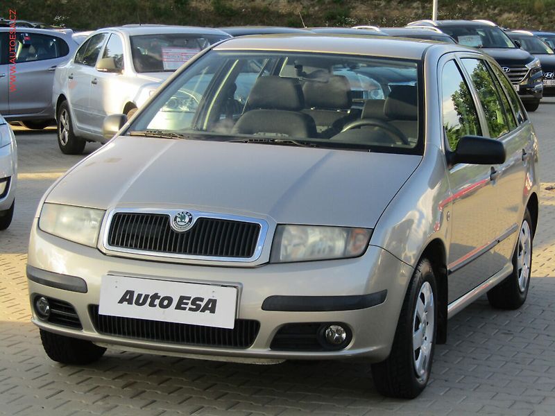 Škoda Fabia (2004) 1.2i, ČR, AC - fotka 3 z 17