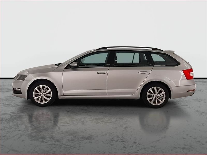 Škoda Octavia (2019) Ambition 1.6 TDI, Serv.kniha - fotka 3 z 19