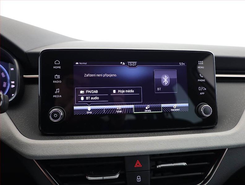 Škoda Scala (2024) Selection 1.0 TSI - fotka 12 z 21
