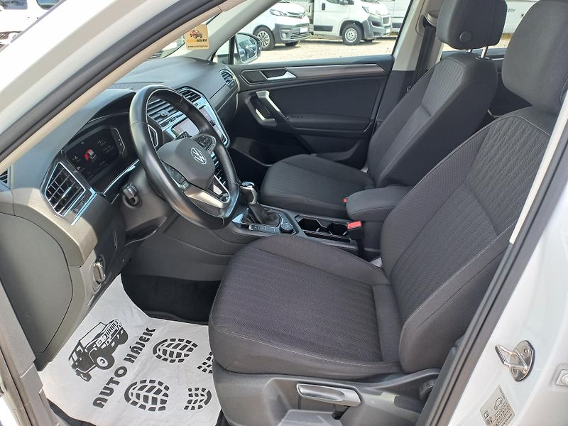 Volkswagen Tiguan (2023) 2.0TDi 110kW 4x4 DSG ČR DPH  - fotka 10 z 23
