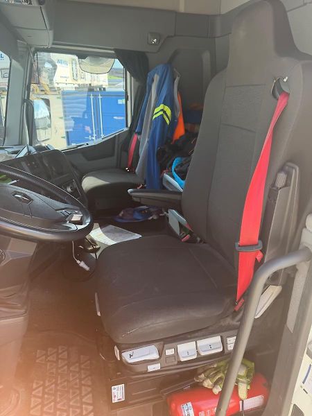 Renault (2019) C 6x2 valník + HR EURO 6 - fotka 17 z 20