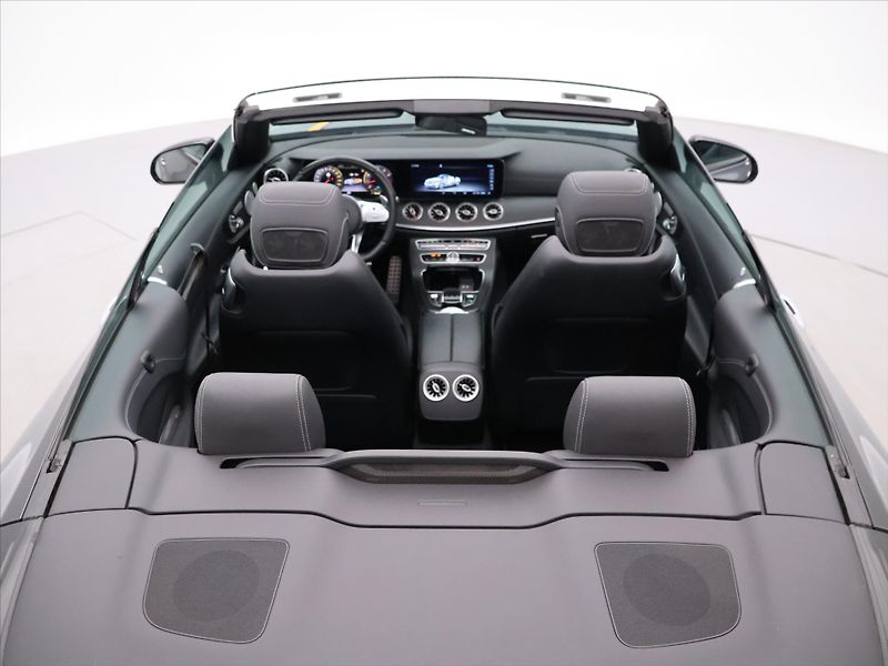 Mercedes-Benz Třídy E 3,0 53 320kW AMG 4Matic+ DPH - fotka 45 z 53