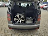 Volkswagen Touran (2007) Cross 2.0 TDi - náhled 20